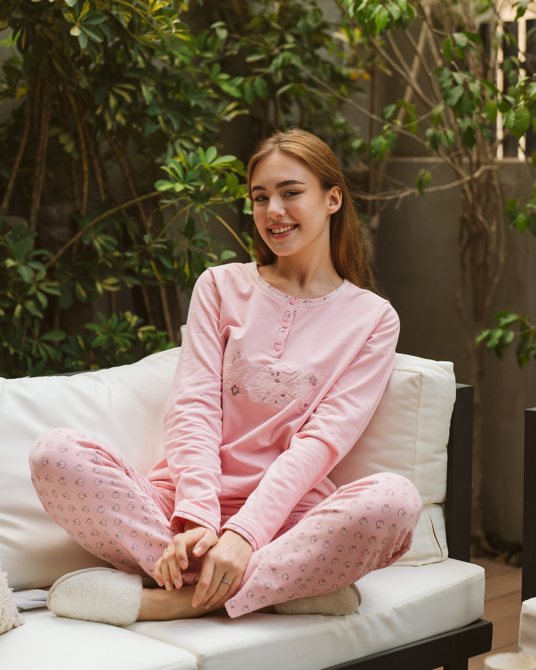 ross Women's long pajamas with long sleeves and floral embroidery