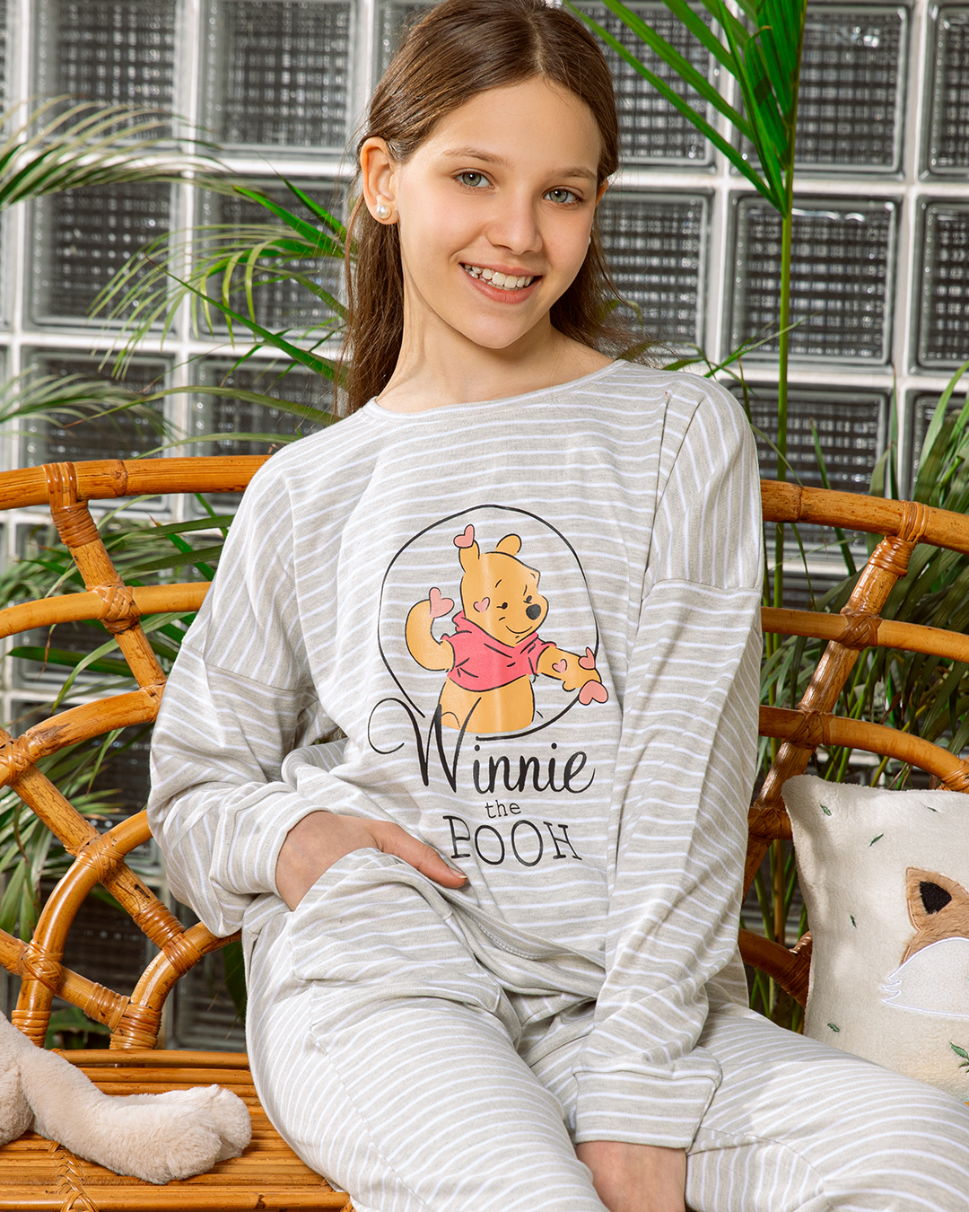 Winnie the Pooh Girls' striped pajamas