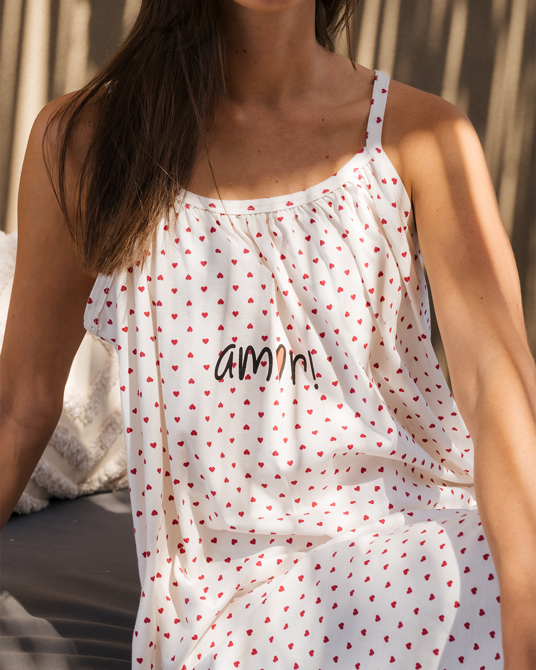 Amor women's nightgown