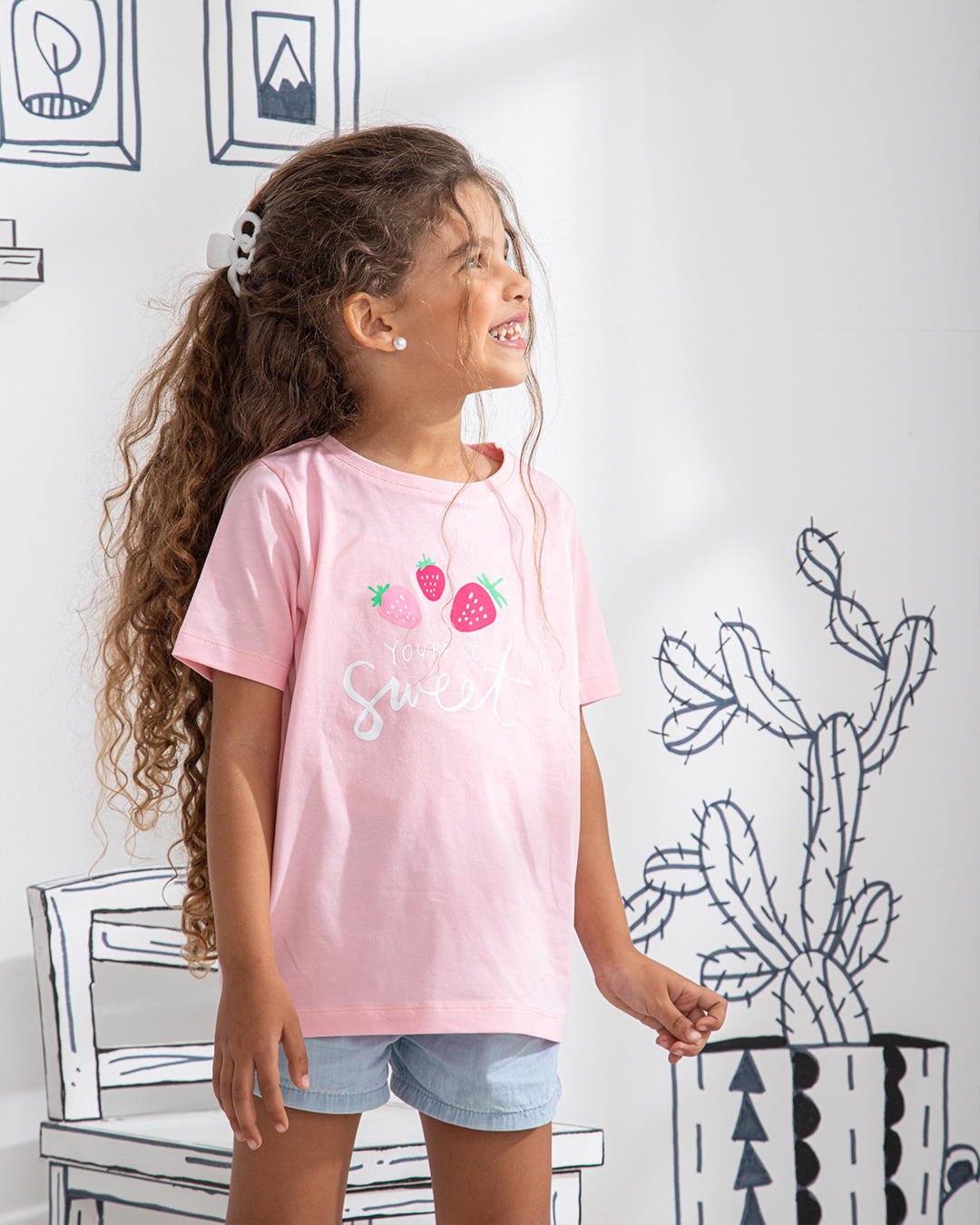 Strawberry half sleeve t-shirt for girls