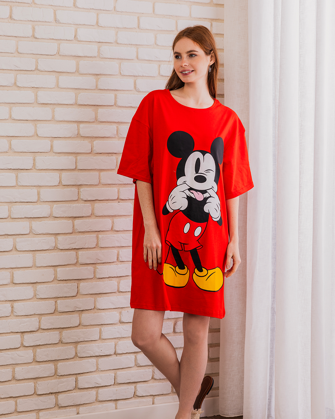 Women's half-sleeved night-shirt with Mickey Mouse print on the chest
