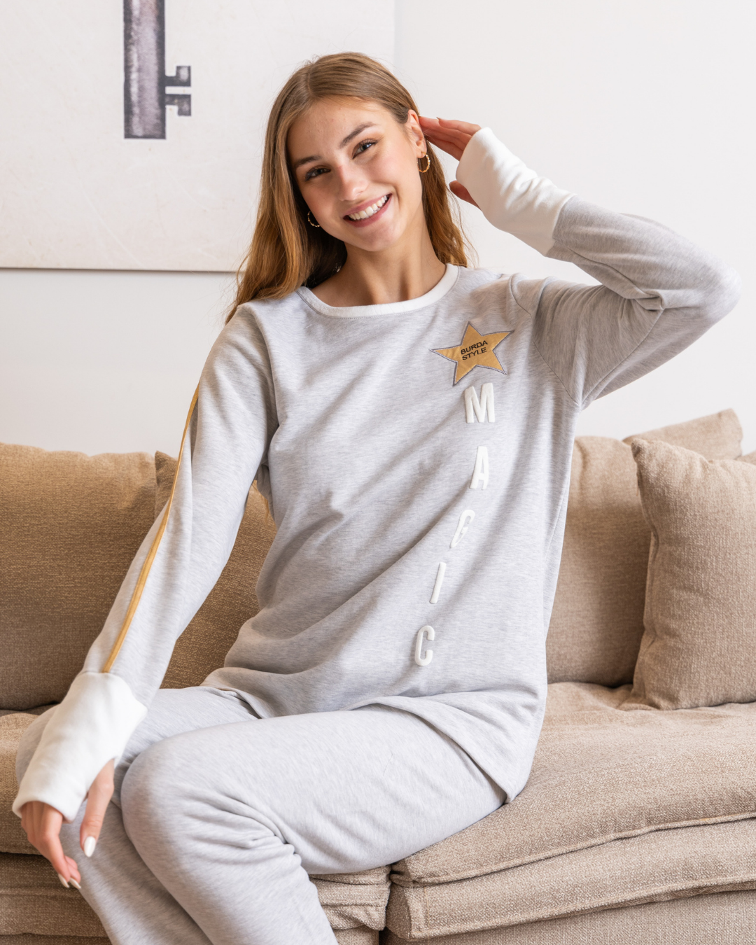 star Women's long-sleeved pajamas with star embroidery