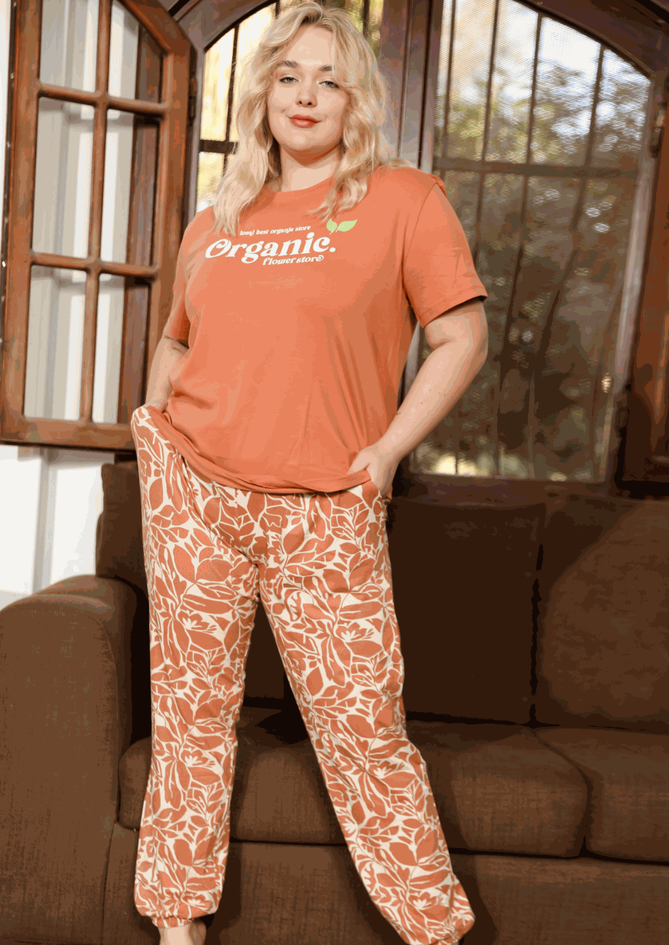 organic flower store Women's pajamas with half-sleeved T-shirt and printed pants
