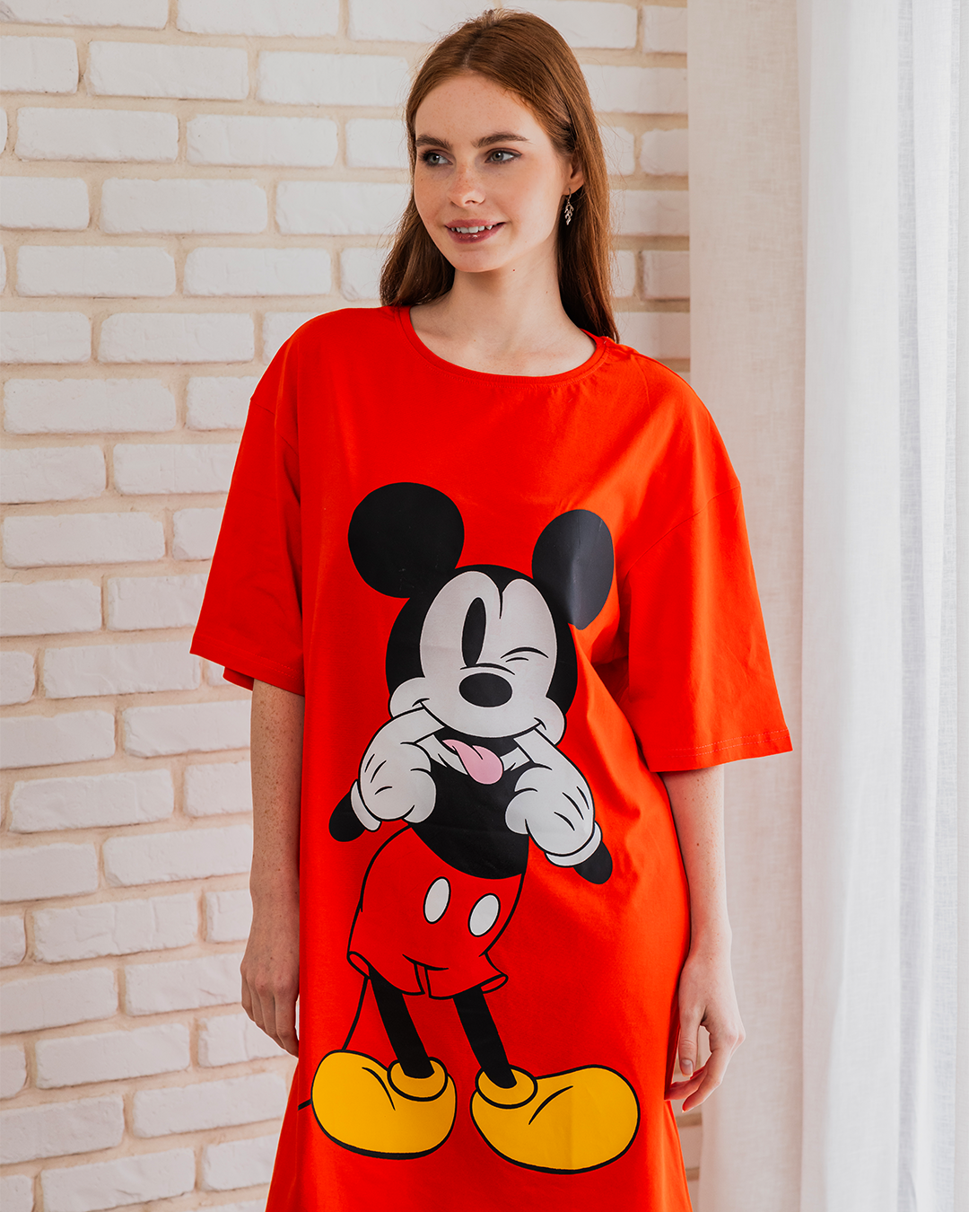 Women's half-sleeved night-shirt with Mickey Mouse print on the chest