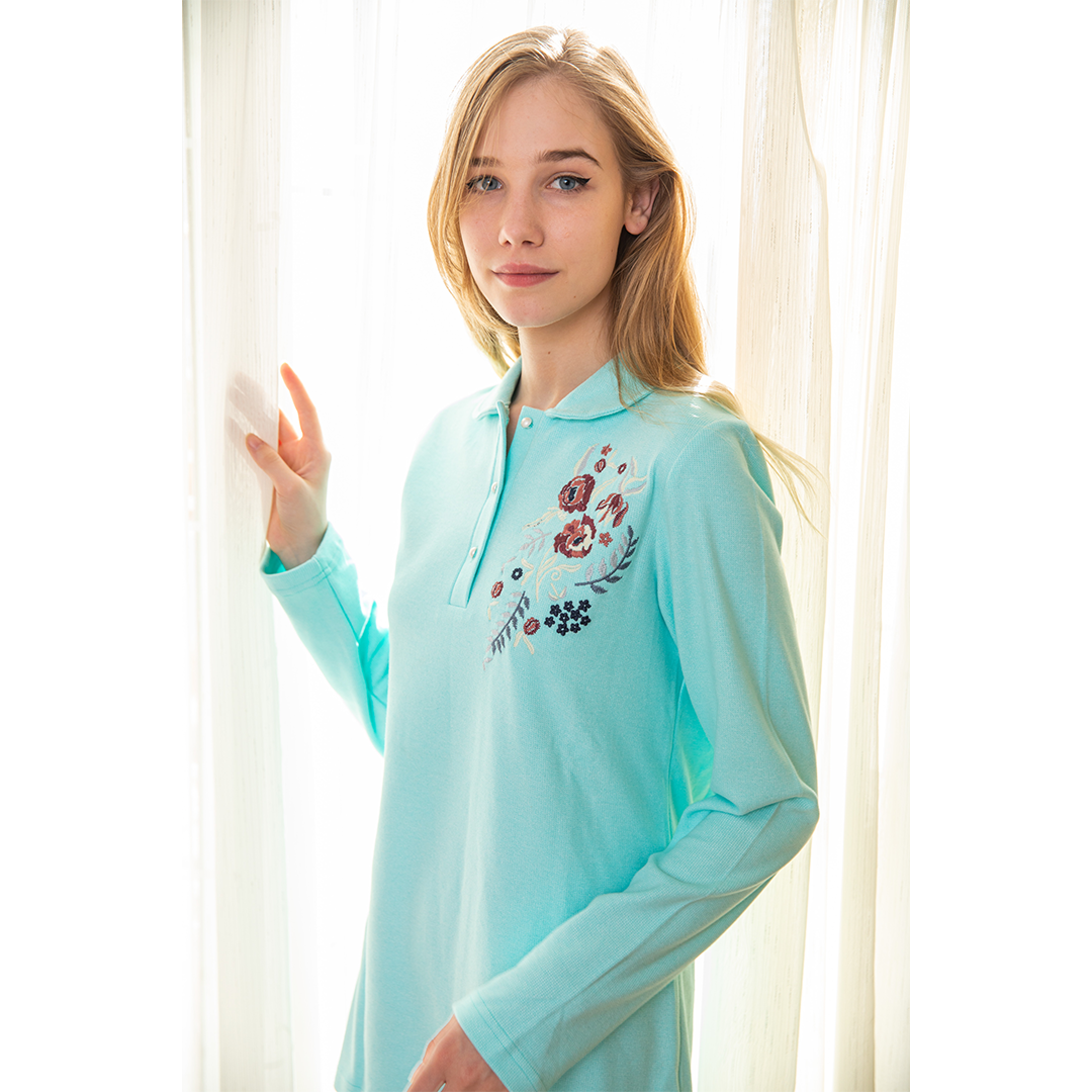 Women's cashmere pajamas with buttons