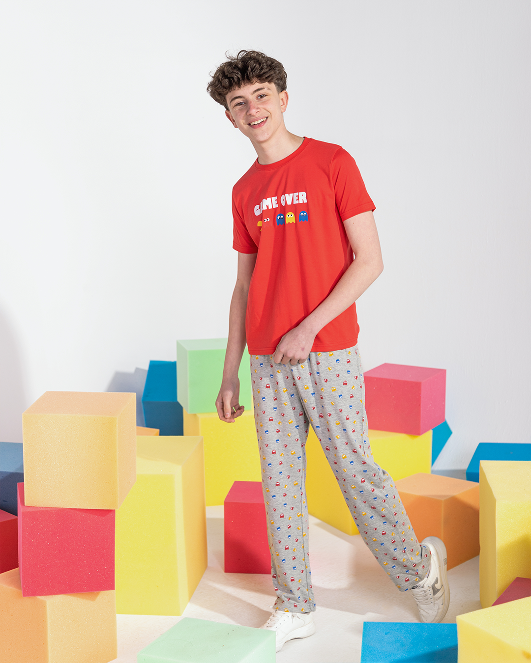 Boys' pajamas with printed brasula